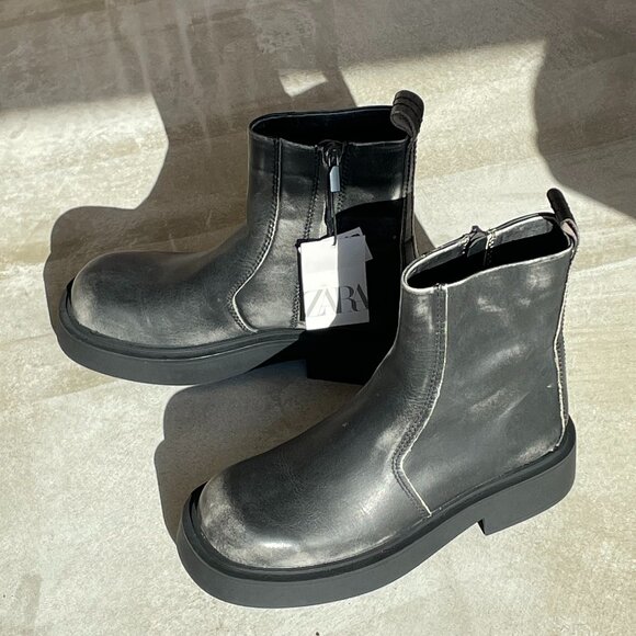 Zara Womens Chunky Sole Leather Zip Ankle Boot 38 - Picture 2 of 11